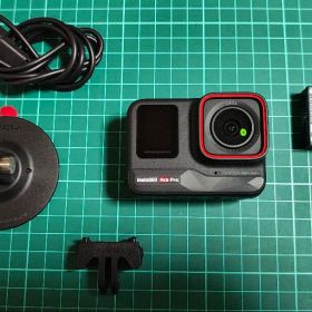 値下げ Insta360 Acs Pro アクションカメラ 本体