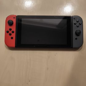 ニンテンドースイッチ(Nintendo Switch)のNintendo switch本体2017年製(家庭用ゲーム機本体)