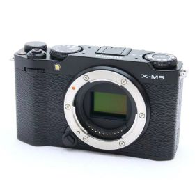 【中古】 《美品》 FUJIFILM X-M5 ボディ ブラック [ デジタルカメラ ]