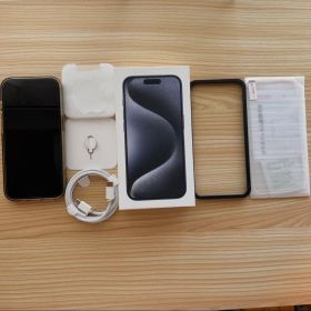 【美品】iPhone 15 Pro 512GB SIMフリー ブルーチタニウム