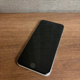 最終お値下げ 北米版Apple iPhone SE 第3世代ホワイト