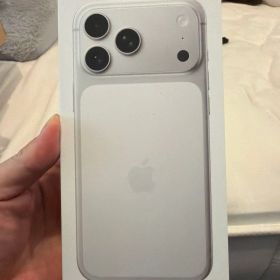 新品 Apple iPhone 17 Pro Max 本体