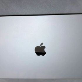 MacBook Air m2 8GB 256GB + Apple Care