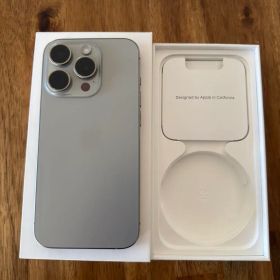 iPhone 15 Pro 256GB ナチュラルチタニウム