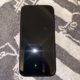 Apple iPhone 15 ブラック 128GB