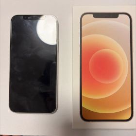 Apple iPhone 12 ホワイト（SIMフリー) 本体 箱付き