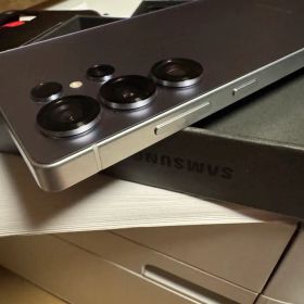 Samsung Galaxy S25 Ultra 本体 グレー