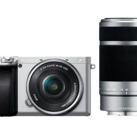 【ポイント10倍】 SONY デジタル一眼カメラ α6400 ILCE-6400Y ダブルズームレンズキット [シルバー] [タイプ：ミラーレス 画素数：2500万画素(総画素)/2420万画素(有効画素) 撮像素子：APS-C/23.5mm×15.6mm/CMOS 重量：359g] 【P10倍】
