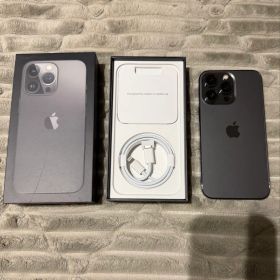 美品！値下げ！iPhone 13pro 128ギガ グラファイト