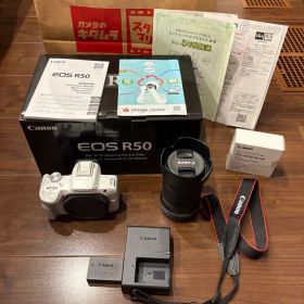 EOS R50 ホワイトRF-S18-150mm F3.5-6.3 IS STM