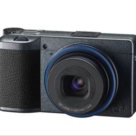 RICOH GR IIIx Urban Edition