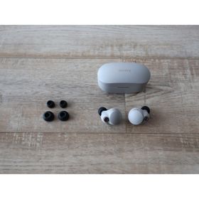 ソニー(SONY)の★美品 SONY WF-1000XM4 高音質ノイキャンイヤホン 新品イヤピ付(ヘッドフォン/イヤフォン)