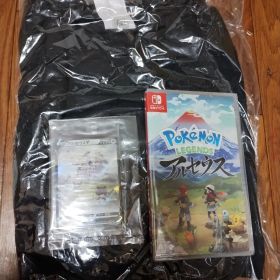 #1467682 ポケモンレジェンズ アルセウス、クルーネックスウェットブラック