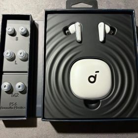 Anker Soundcore Liberty 4（ホワイト)