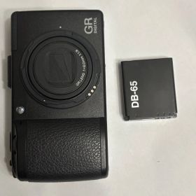 RICOH / GR DIGITAL III 大幅値下げしました！！ RICOH GR III 新品 107,400円 中古 22,000円 | ネット最安値の価格比較