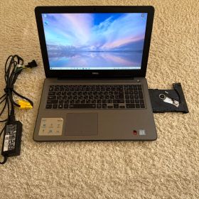 Dell Inspiron 15 5000 Series ノートPC