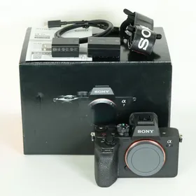 SONY α7 IV 新品¥232,900 中古¥139,800 | 新品・中古のネット最安値