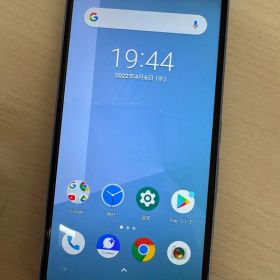 美品 富士通製 arrows U 801FJ ネットワーク制限◯ 一括購入済