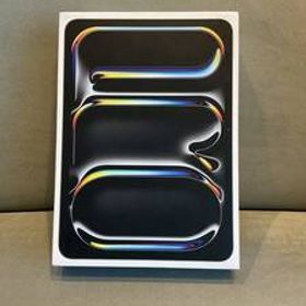 【新品・未開封］iPad Pro 11インチ M4 256GB 2024 WiFiモデル シルバー