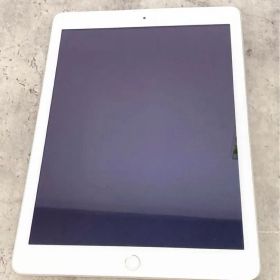 $Apple iPad A1822 第5世代 32GB シルバー