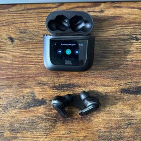 ジェイビーエル(JBL)の【美品】JBL TOUR PRO 2 おまけ付き(ヘッドフォン/イヤフォン)