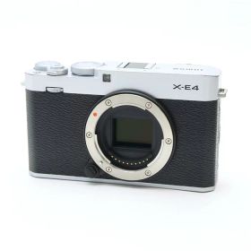 【中古】 《良品》 FUJIFILM X-E4 ボディ シルバー [ デジタルカメラ ]