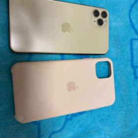 Apple iPhone 11 Pro 256 ゴールド ケース付き