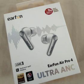 EarFun Air Pro 4 ホワイト/シルバー