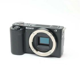 【中古】 《良品》 SONY VLOGCAM ZV-E10 ボディ ZV-E10 B ブラック 【液晶モニター部品交換/各部点検済】 [ デジタルカメラ ]