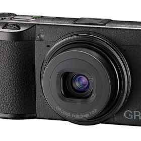 【新品】1週間以内発送 RICOH GR III リコー コンパクト デジタルカメラ 写真 機器 撮影