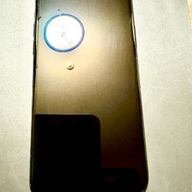 iPhone X 64GB スペースグレイ 角に傷あり、内蔵バッテリー寿命が短い