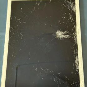 【ジャンク品】iPad Pro 12.9インチ 第2世代 256GB