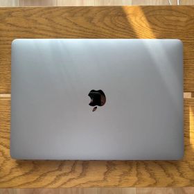 【美品】MacBook Pro 13インチ 2017 8GB/256GB