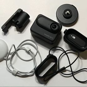 insta360 go 2 保護フィルムつき・美品