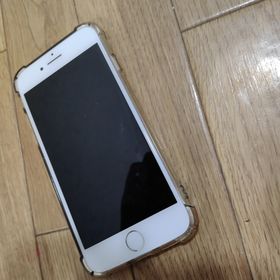 アイフォーン(iPhone)のiPhone8(スマートフォン本体)