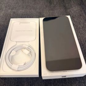 【超美品】Apple iPhone 15 Pro 256g ホワイト 本体