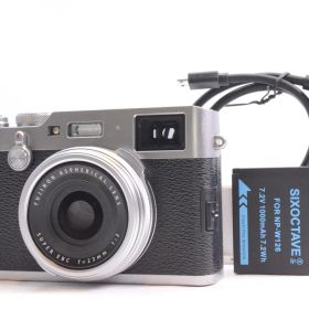 FUJIFILM X100Fシルバー