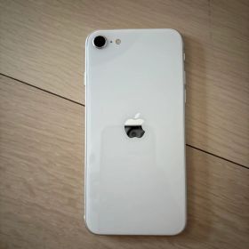 Apple iPhone SE (第3世代) ホワイト