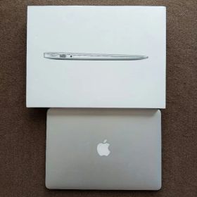 【訳アリ】Apple MacBook Air 2017 8GB /256GB