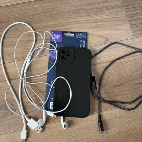 iPhone11 lighteningケーブル earpods ケース 周辺機器