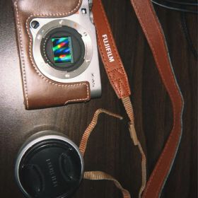 Fujifilm X-A5 本体➕レンズ 富士