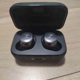 MOMENTUM True Wireless 4