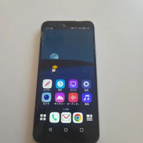LG Style L-03K 4/32GB ドコモ系回線４５２
