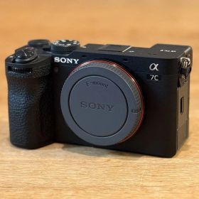 Sony α7C II ミラーレスカメラ ブラック フルサイズ