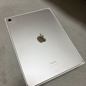iPad Air 第5世代 256GB シルバー