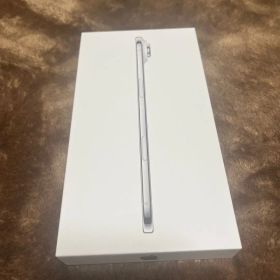 Apple iPhone Air 256GB ホワイト