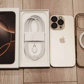 Apple iPhone 16 Pro 256GB デザートチタニウム