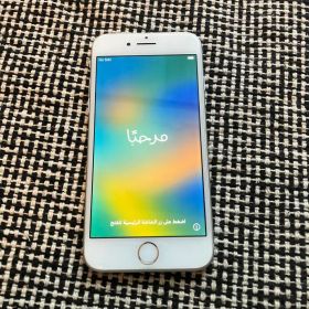 Apple iPhone 8 シルバー 本体 SIMフリー