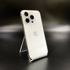 iPhone 15 Pro 256GB ホワイトチタニウム docomo 白ロム 動作確認済 86%【全額返金保証】【最速発送】