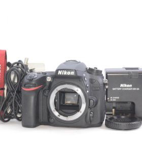 【プロモデルストラップ付き 美品】Nikon ニコン D7100 ボディー デジタル一眼レフカメラ